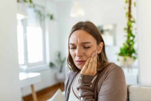 hot or cold for toothache - Emerald Peak Dental
