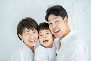 Where Can I Book a Family Dental Cleaning and Exam Package?